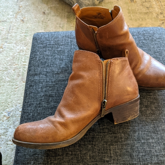Lucky Brand cognac booties - Picture 1 of 6